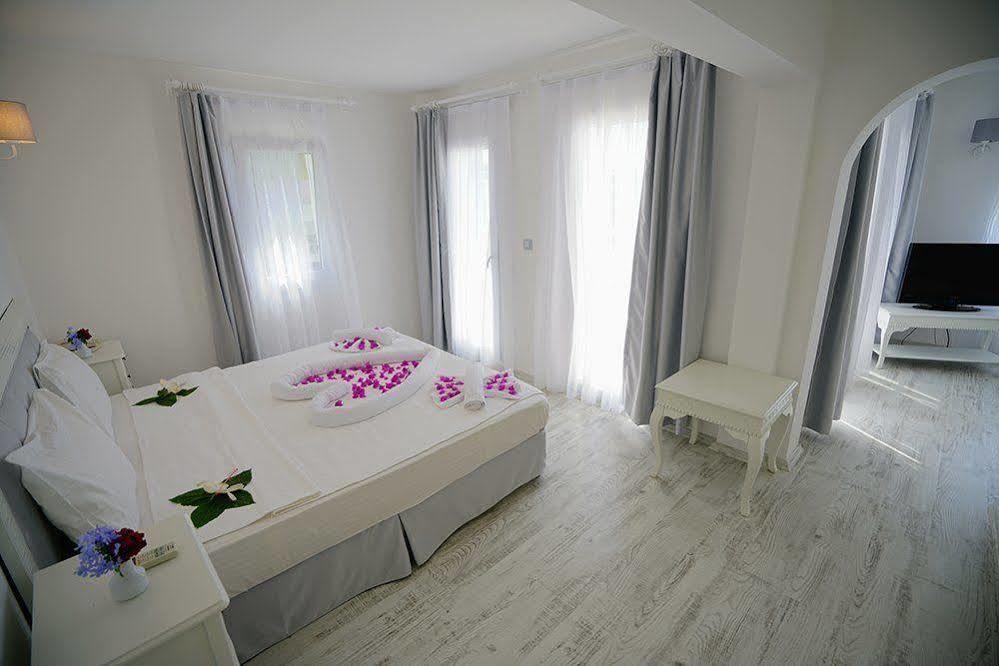 יאליקאבאק Art Suites Hotel מראה חיצוני תמונה